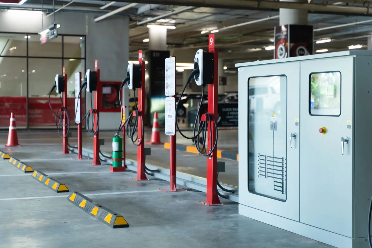 Commercial EV charging stations with distribution cabinet